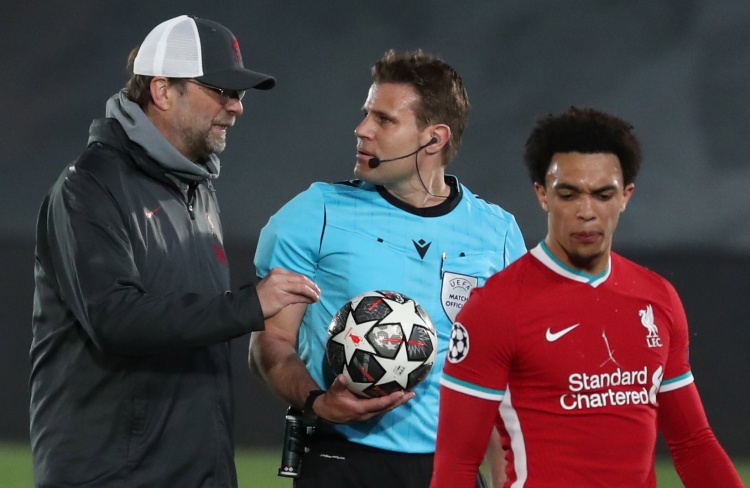 前曼联助教：阿莫林带领曼联走在正确道路上，对未来充满期待