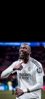 塞尔维亚队强势冲冠