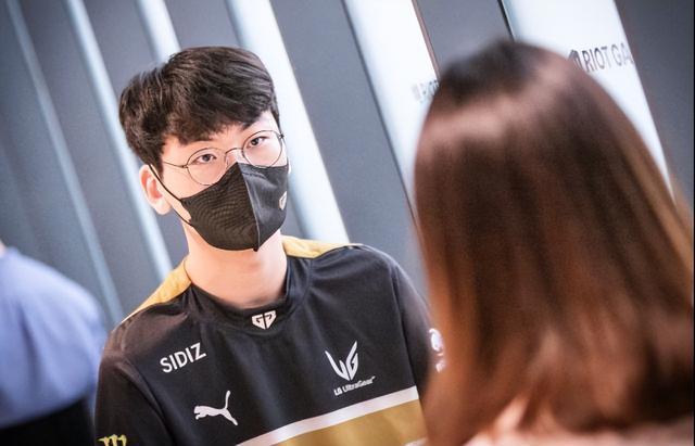 赛后的采访 赛后的采访